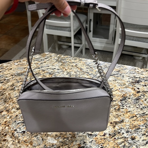 Michael kors set crossbody and small wallet - Picture 12 of 16